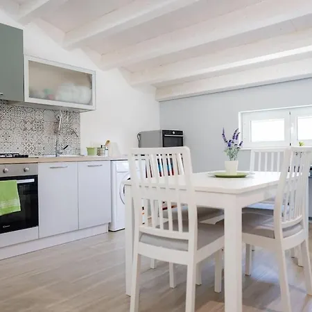 Santuli Apartamento *